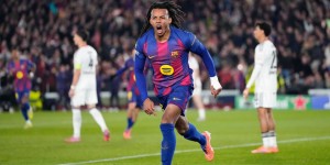 孔德双响亚马尔拉什福德献助攻 巴萨2-1法兰克福